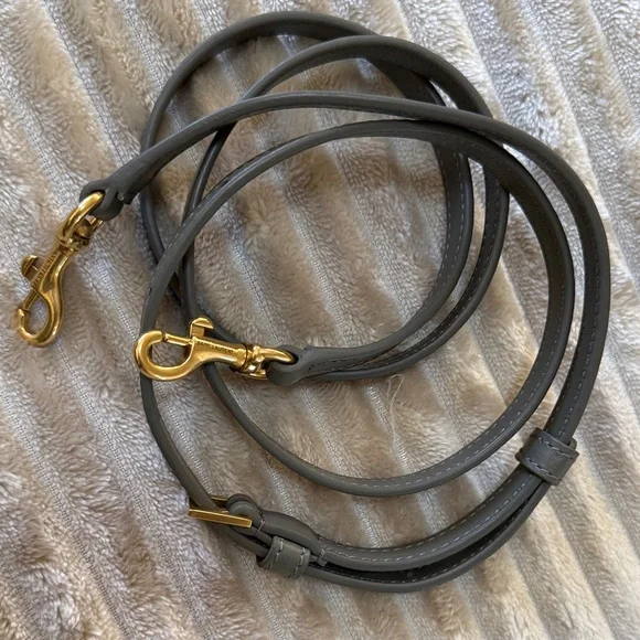 Saint Laurent Green Quilted Toy Loulou Crossbody Bag - Picture 7 of 7